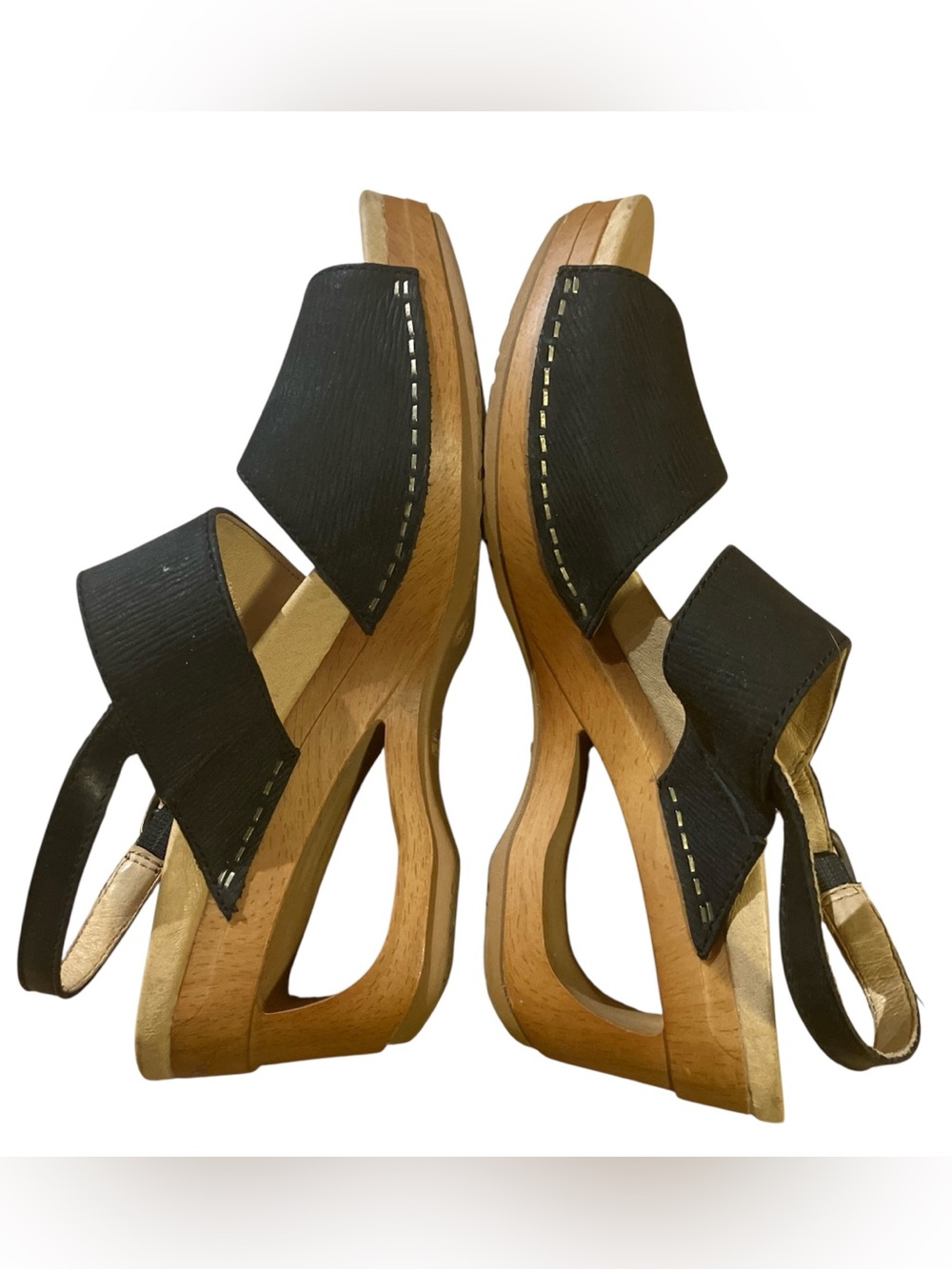 Black Women's Elastic Strap Dansko Sandals